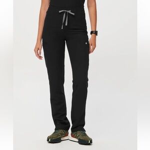 Black Evans - Petite Skinny Scrub Pants